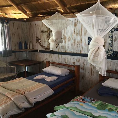 Baobab Beach Lodge And Backpackers Vilanculos Esterno foto