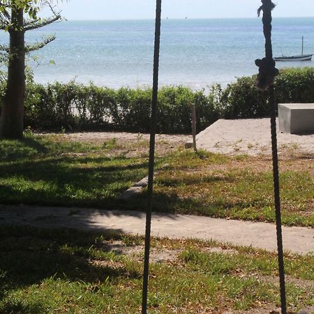 Baobab Beach Lodge And Backpackers Vilanculos Esterno foto