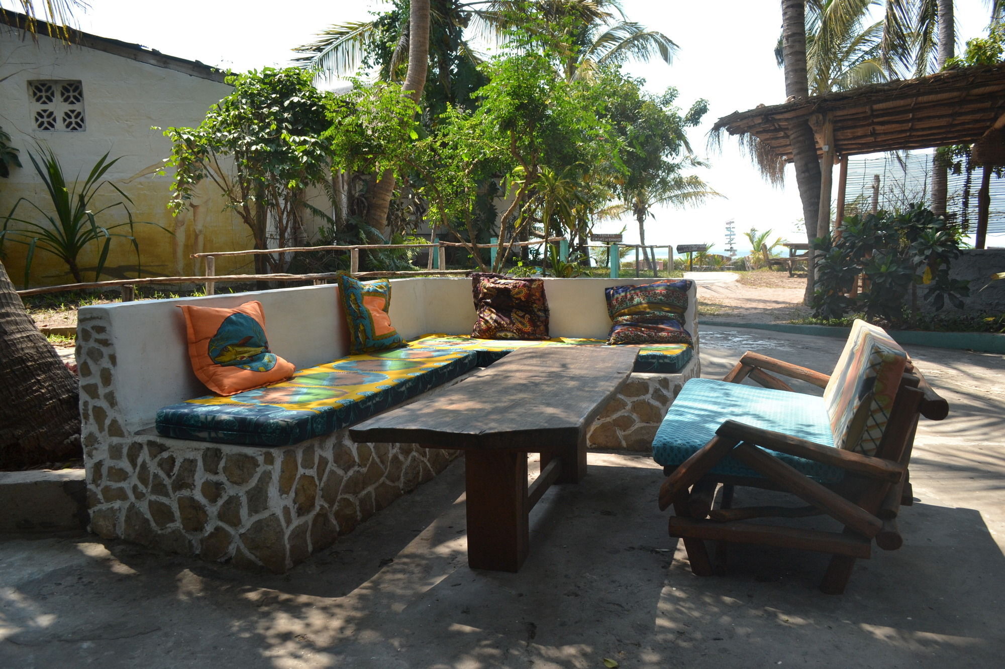 Baobab Beach Lodge And Backpackers Vilanculos Esterno foto